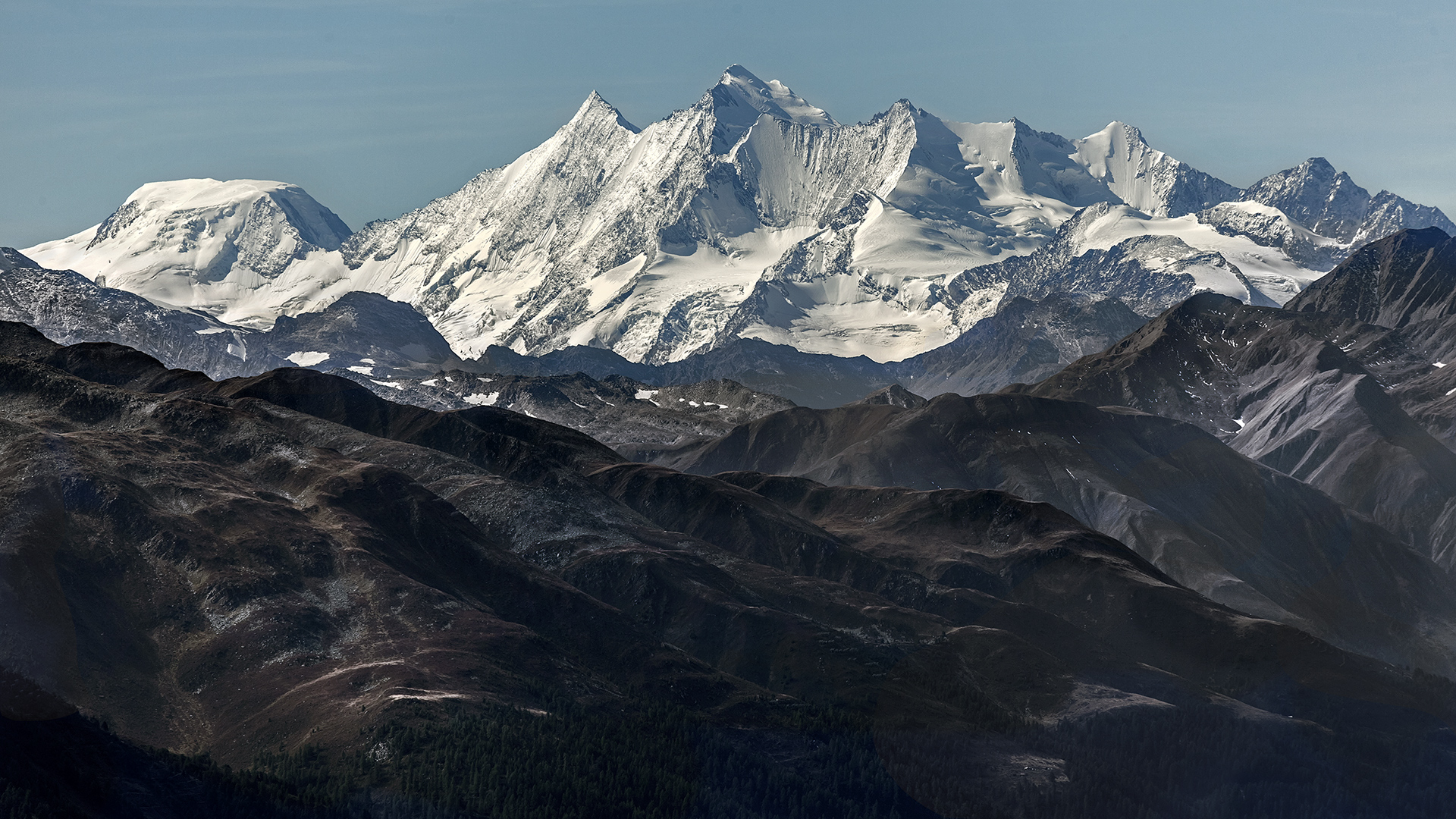 Mischabel-Gruppe: Alphubel, Täschhorn, Dom, Nadelhorn.