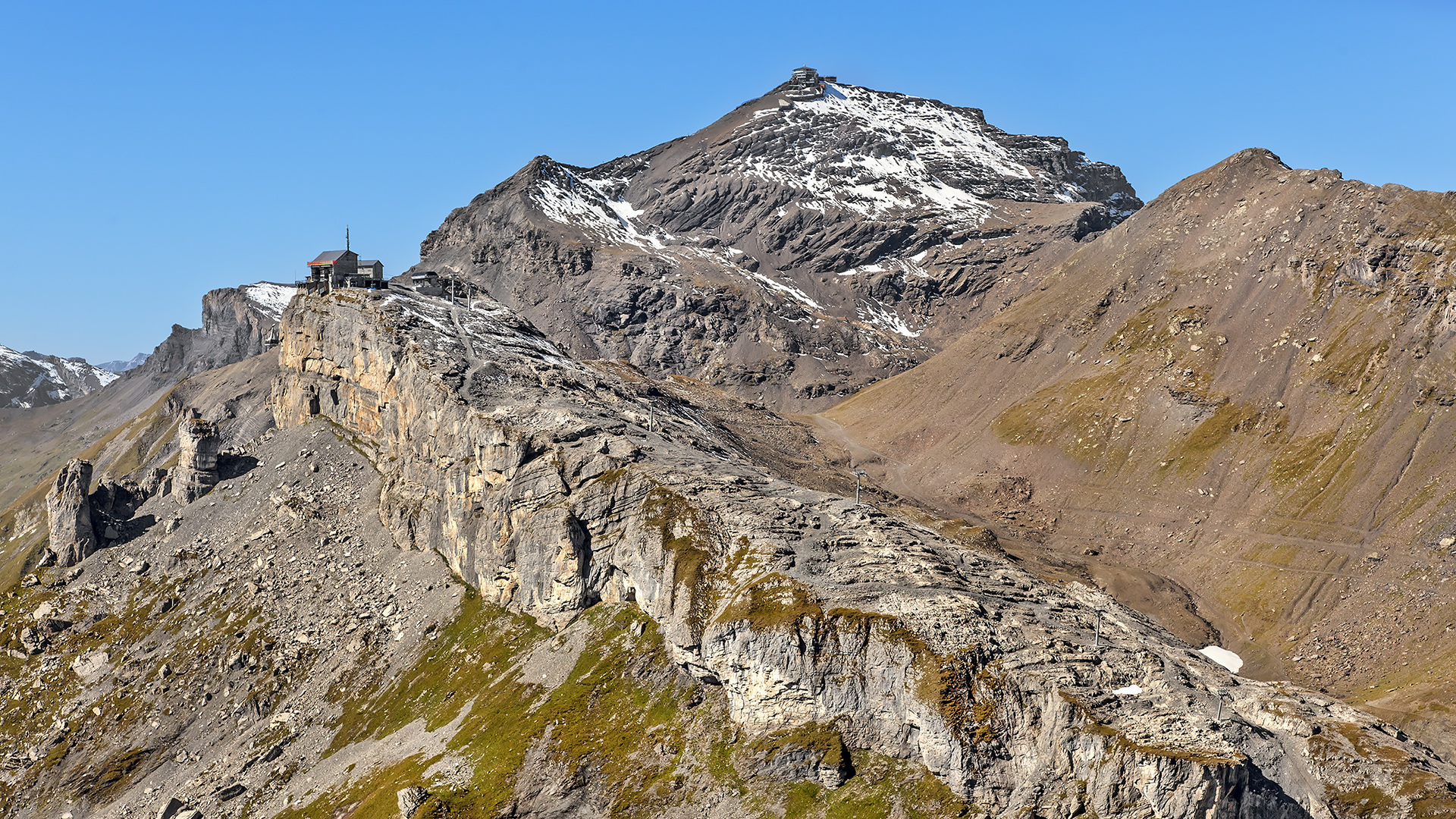 Das Schilthorn - Piz Gloria, James Bond lässt grüßen - mit der längsten Seilbahn der Welt.