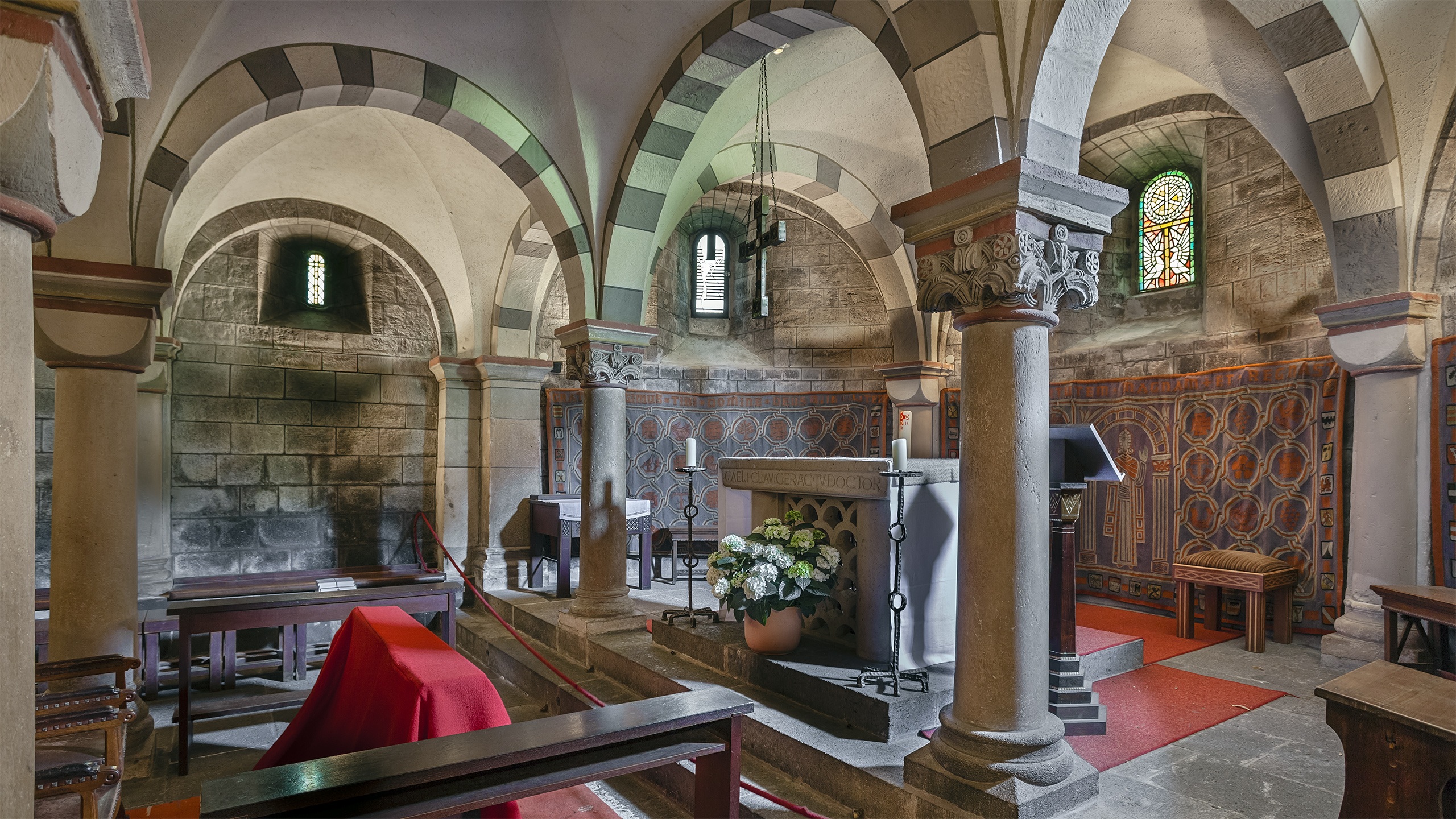 Krypta, Klosterkirche Maria Laach.