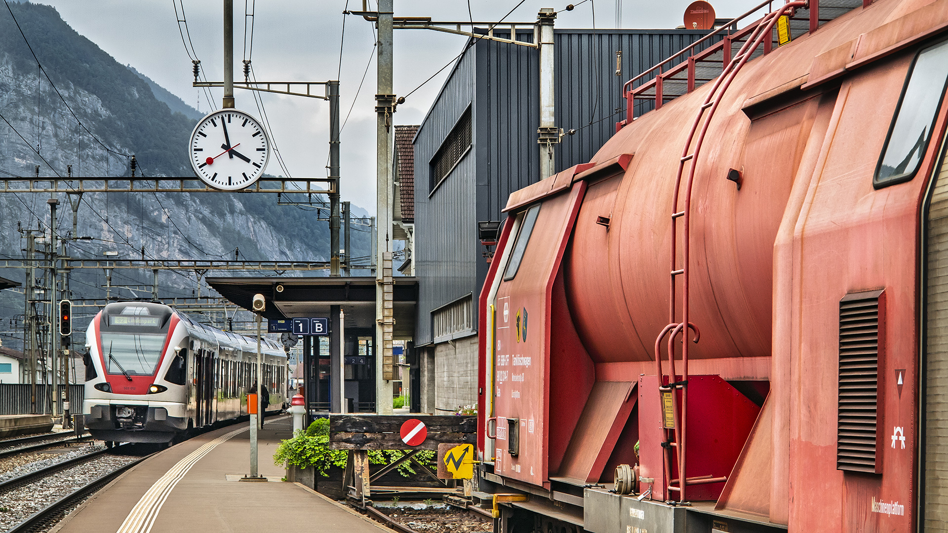Erstfeld, Startpunkt der alten Gotthardbahn-Strecke 1882 durch den Tunnel von Göschenen nach Airolo.