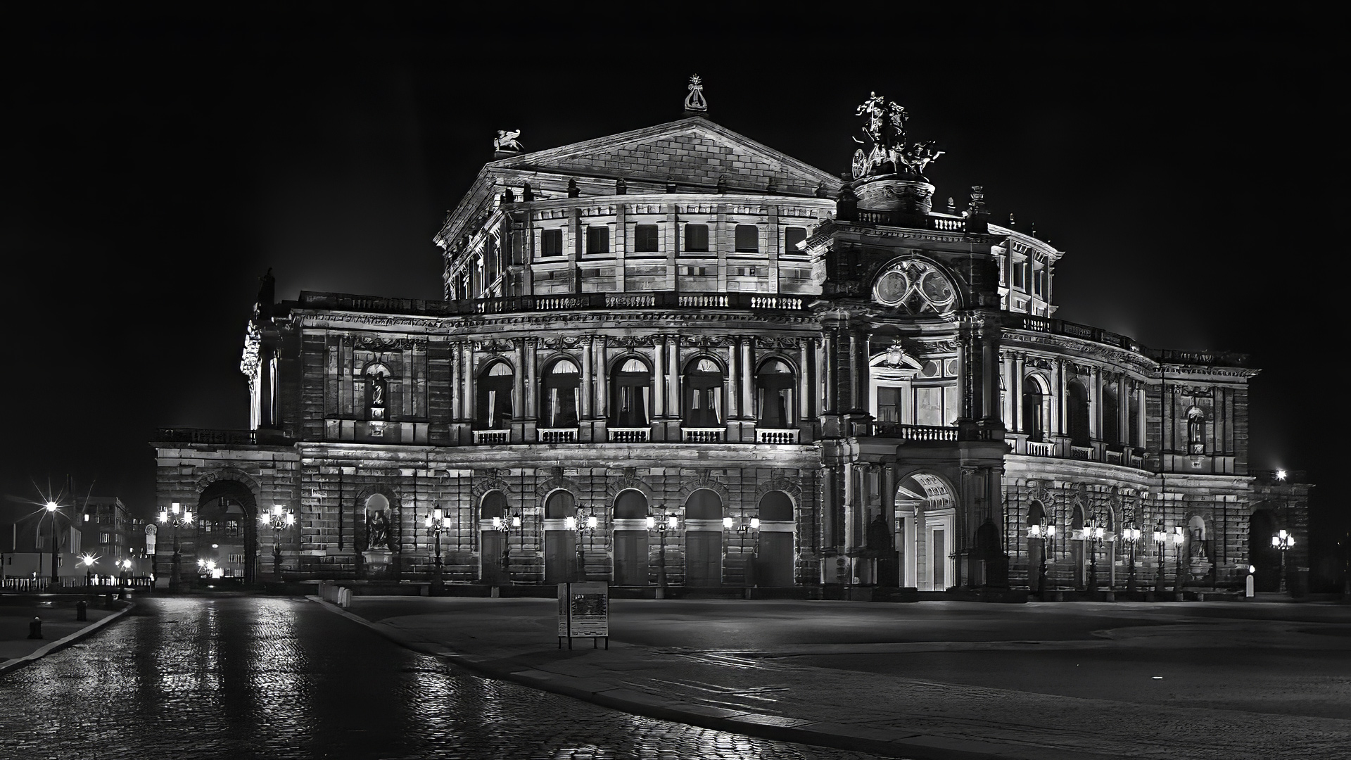 Dresden, Semperoper