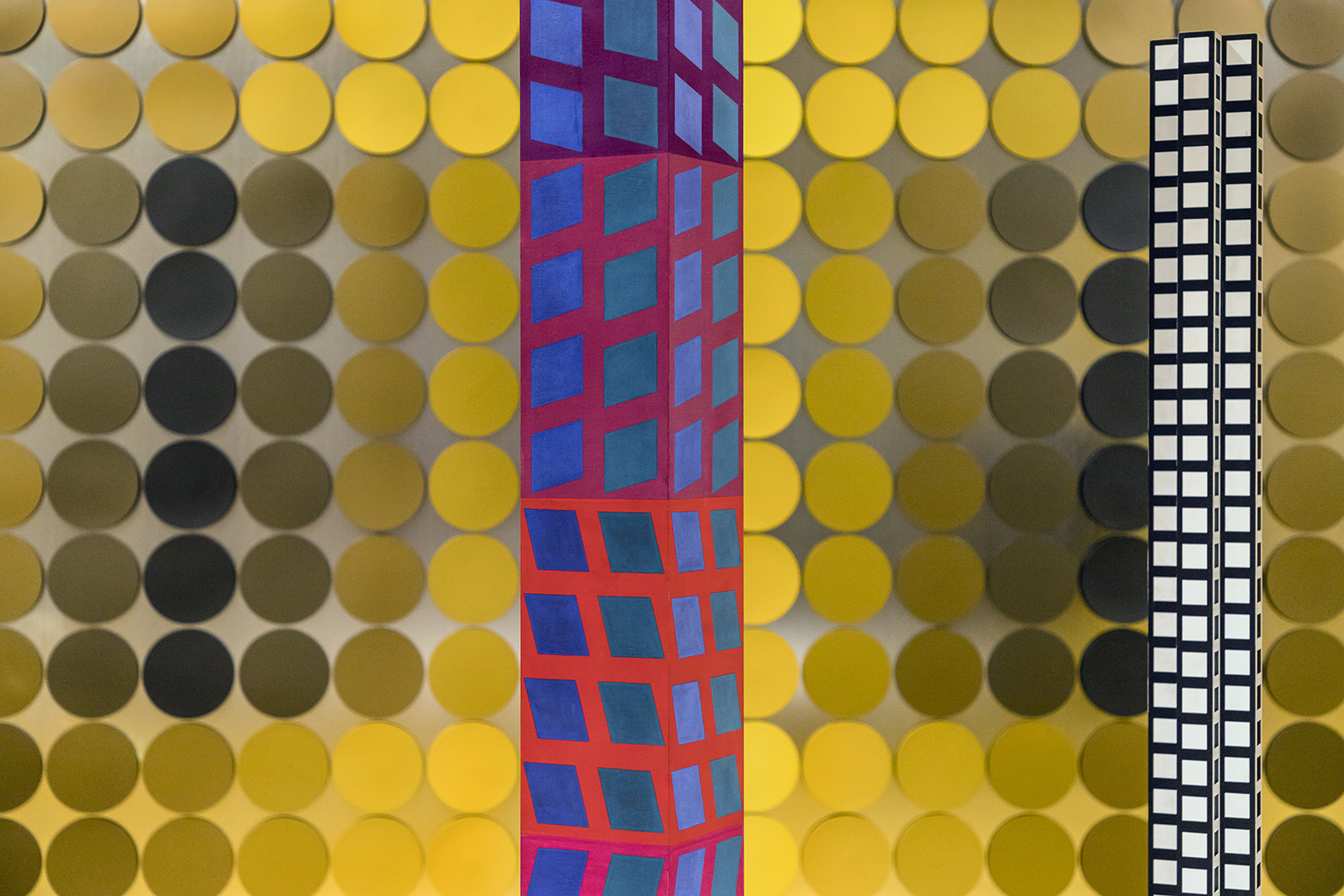 Victor Vasarely: Im Labyrinth von Op-Art. Der Speiseraum in der Deutschen Bundesbank.