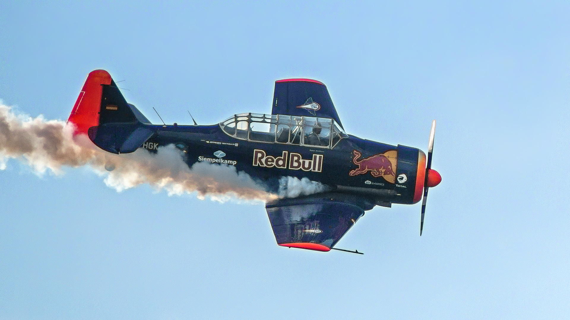 Walter Eichhorn auf seiner AT-6.