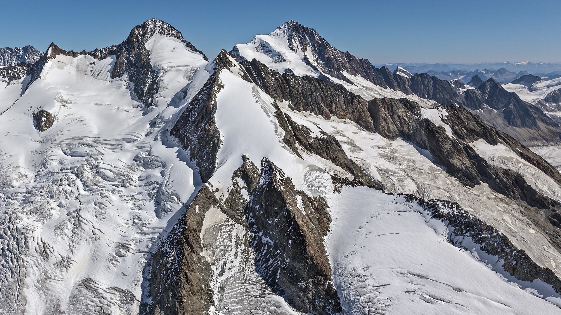 Groß Grünhorn, Finsteraarhorn.