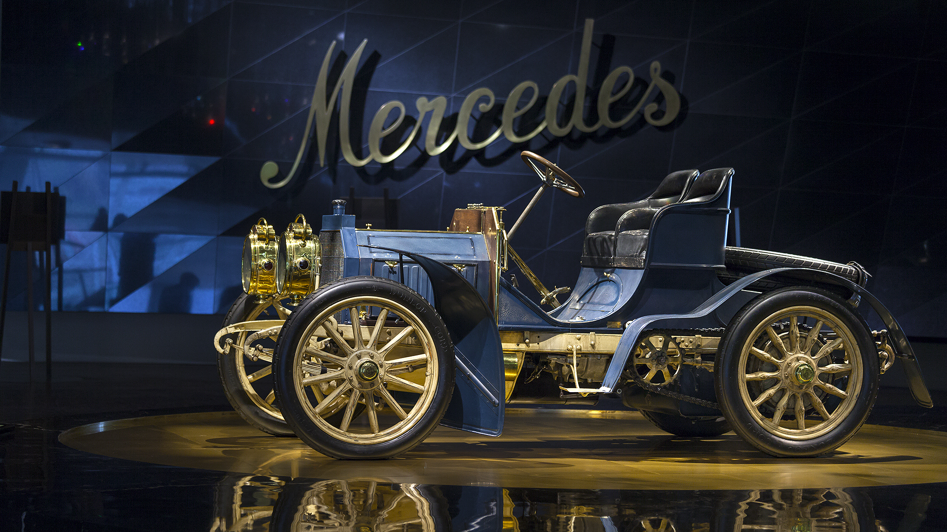 MERCEDES = Maria voller Gnaden! So hieß die Tochter von Emil Jellinek.