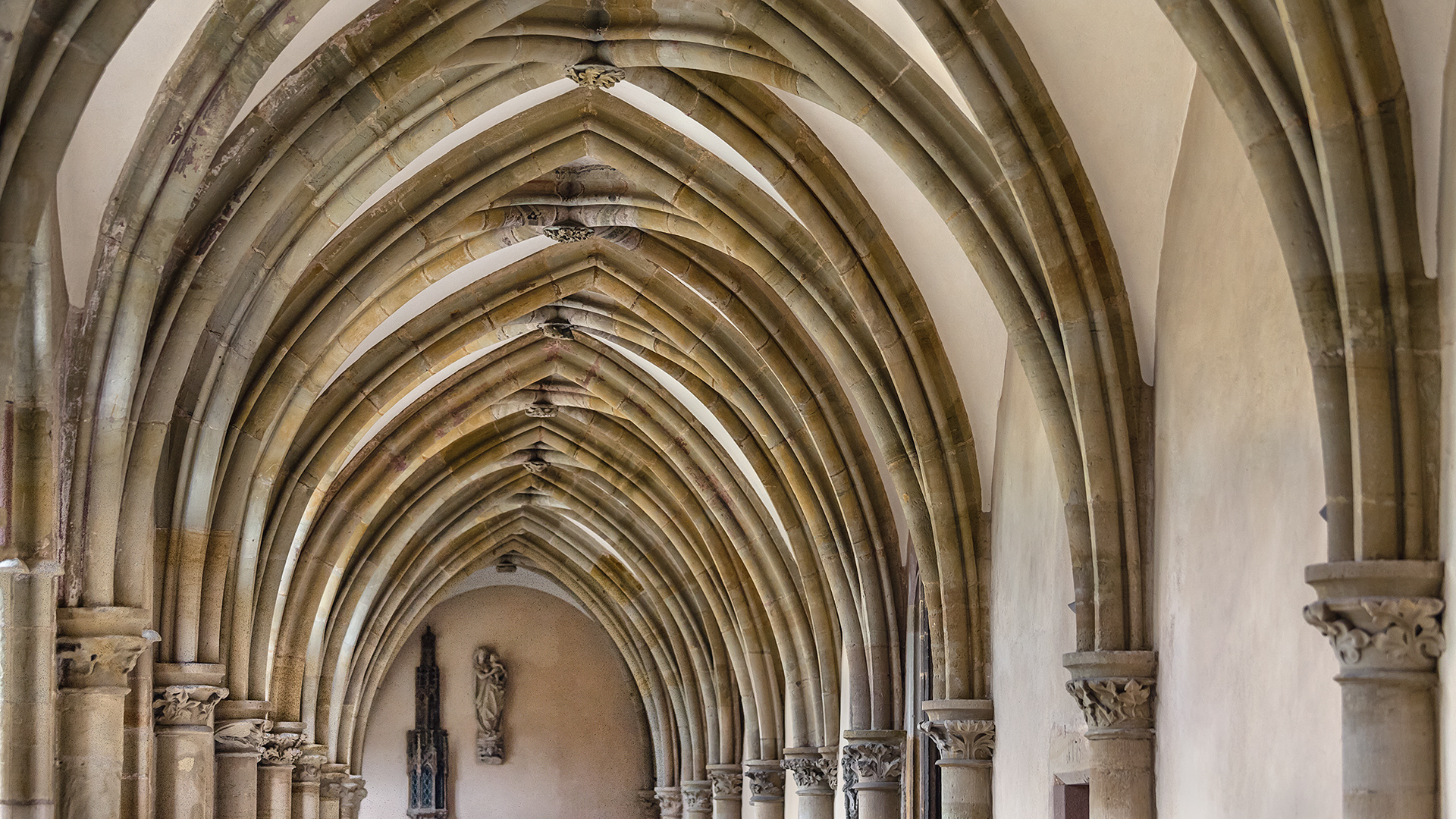Kreuzgang, Hoher Dom St. Peter zu Trier.