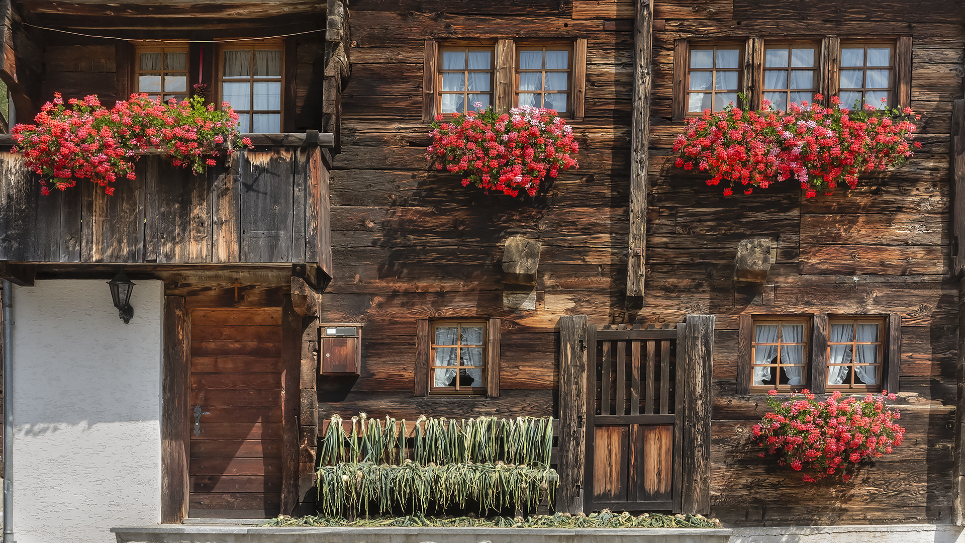 Wohnhäuser im Oberwallis (Goms).