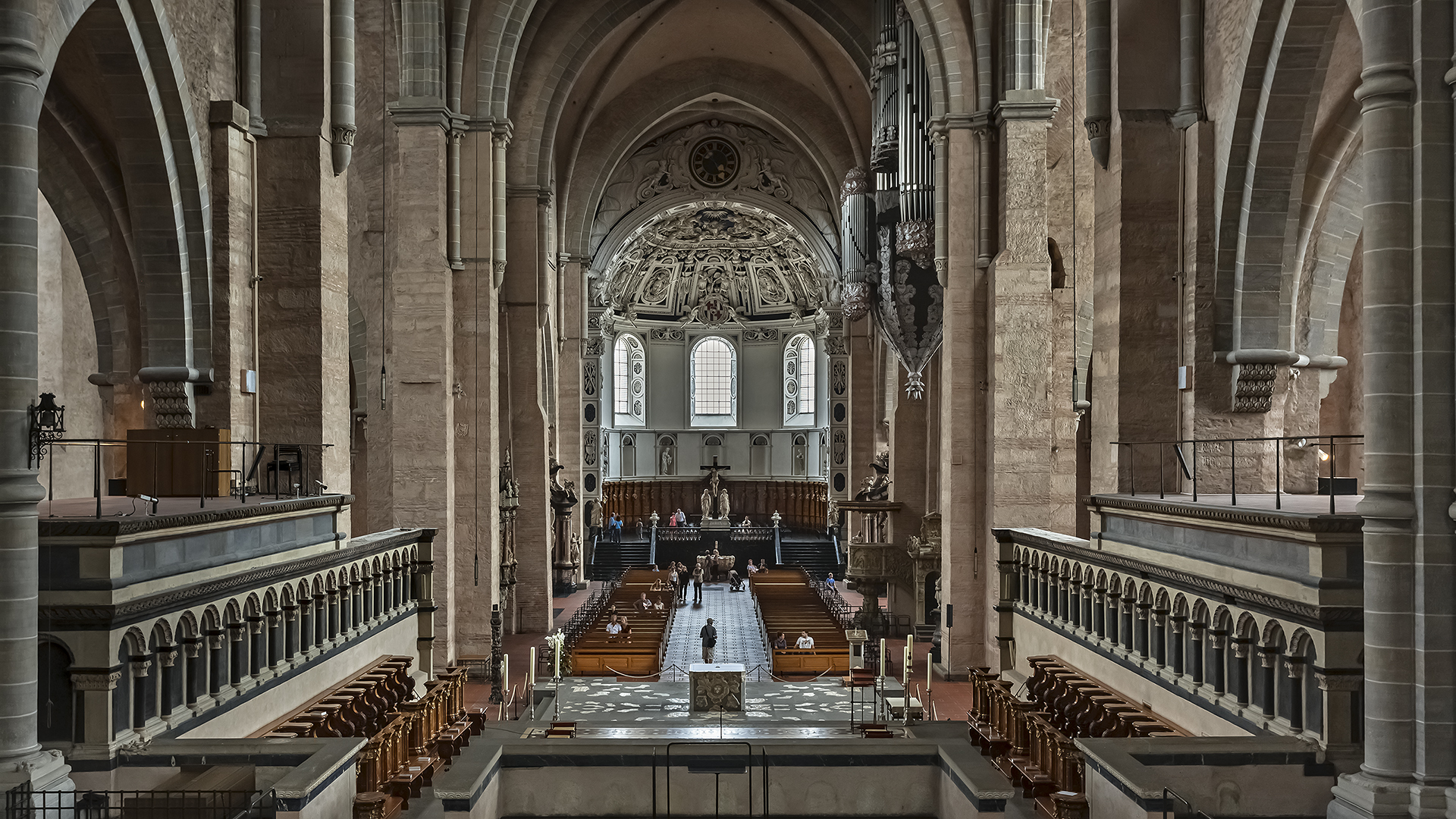 Hoher Dom Sankt Petrus zu Trier.