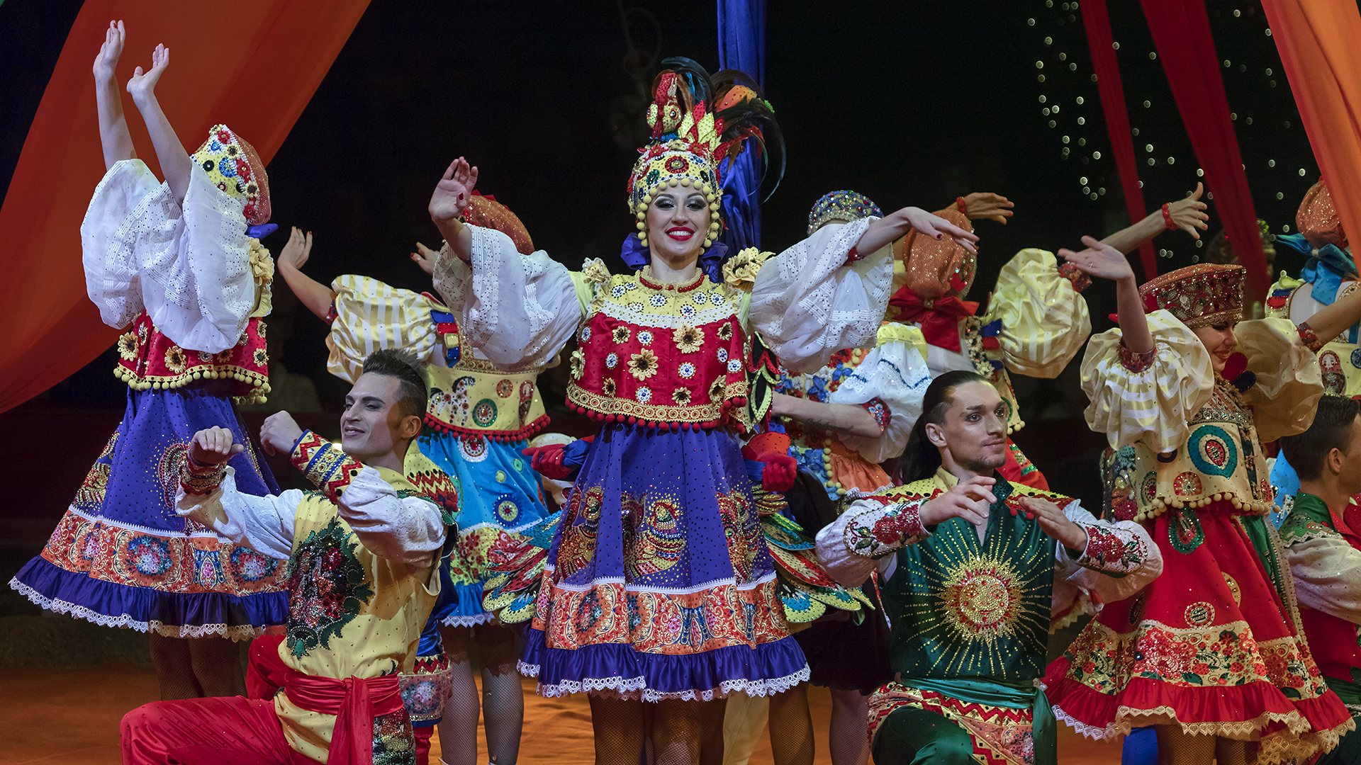GIA ERADZES ROYAL BALLET, 26. Weltweihnachtscircus Stuttgart 2018.
