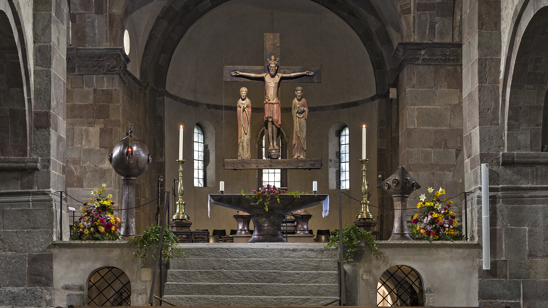 Innichen, romanische Stiftskirche.