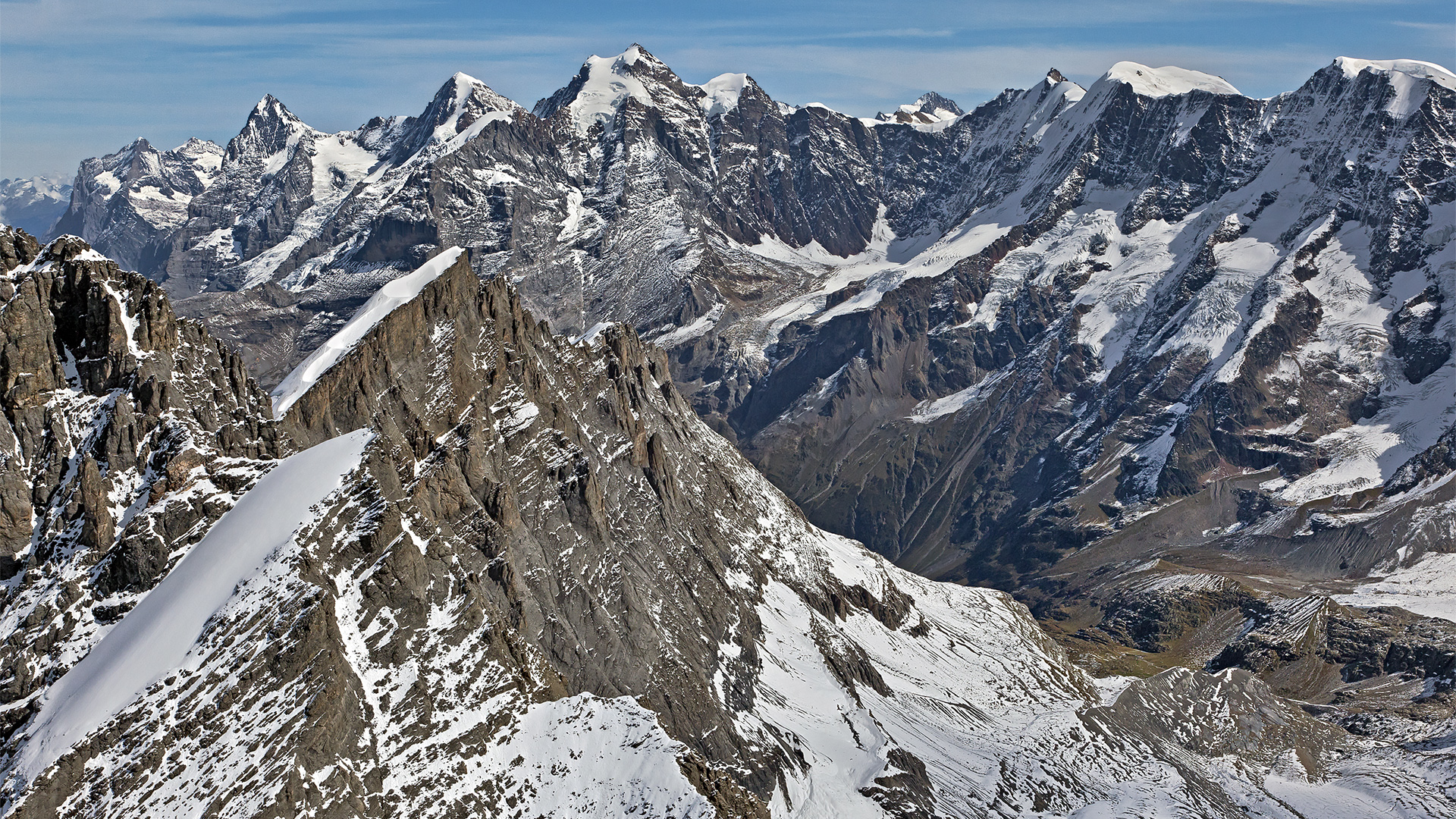 Grindelwalder Dreigestirn: Eiger, Mönch und Jungfrau mit Nebengipfeln.